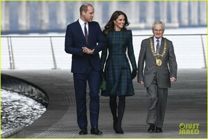 kate-middleton-prince-william-v-a-museum-01.jpg