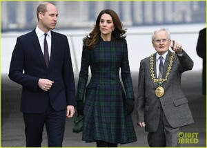 kate-middleton-prince-william-v-a-museum-07.jpg