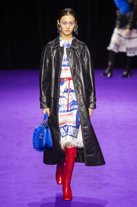 kenzo-m-rf19-0665.thumb.jpg.de0384acf26edf7e2cca19ca18f4e07e.jpg