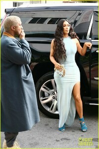 kim-kardashian-wears-form-fitting-dress-shopping-with-kanye-west-21.jpg