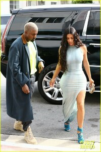 kim-kardashian-wears-form-fitting-dress-shopping-with-kanye-west-24.jpg