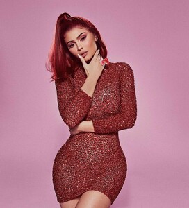 kylie-jenner-valentine-s-collection-campaign-of-her-own-brand-kylie-cosmetics-0.jpg