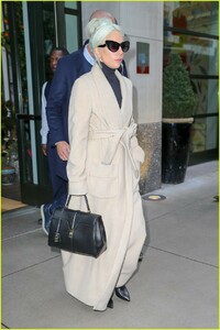 lady-gaga-keeps-it-chic-and-sophisticated-in-long-beige-coat-02.jpg