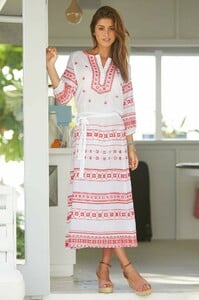 lola-kaftan-pink-2.jpg