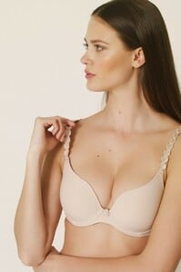 marie_jo_l_aventure-lingerie-padded_bra-tom-0120826-skin-0_3480952__03443.1545403964.thumb.jpg.cf75771431ad1b913fff00cb1427f447.jpg