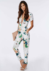 missguided-floral-floral-plunge-jumpsuit-white-product-3-499575632-normal.jpeg