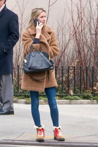 nicky-hilton-winter-street-style-new-york-city-01-09-2019-0.jpg