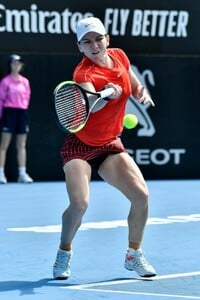 simona-halep-2019-sydney-international-tennis-01-09-2019-12.jpg