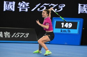 simona-halep-australian-open-01-15-2019-1.jpg