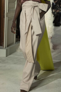 valentino-hc-clp-rs19-0055.thumb.jpg.14d53b3d2d74fc416a9d4b123b06225e.jpg