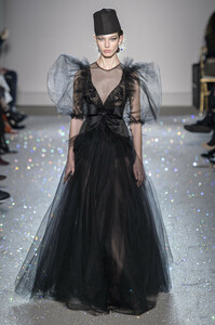 valli-hc-rs19-0562.thumb.jpg.e2685284f296df4c757062bbaa9cb1b3.jpg