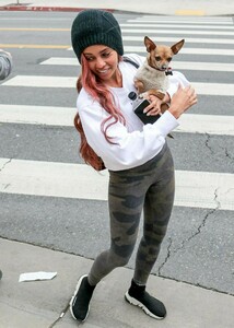 vanessa-morgan-out-in-los-angeles-01-05-2019-6.jpg