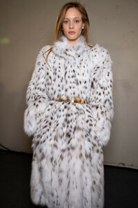 vauthier-hc-bks-v-rs19-8231.thumb.jpg.5c26e0f7d563541cfd8f0e3cbdde90a4.jpg