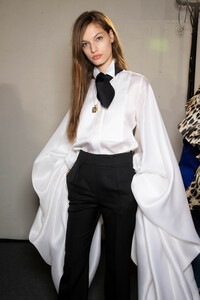 vauthier-hc-bks-v-rs19-8408.thumb.jpg.c80bba199c4819830815df0b3f4950d4.jpg