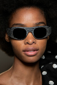 vauthier-hc-bks-v-rs19-8499.thumb.jpg.dbf97ef07aab08efd2d3d75f3b928b42.jpg
