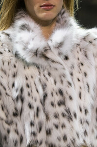 vauthier-hc-clp-rs19-0809.thumb.jpg.26310b0a9641f46db19e98737fbf5a3a.jpg