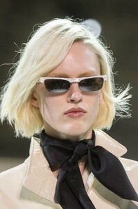 vauthier-hc-clp-rs19-0866.thumb.jpg.8150a5a8f919aec6ceeb367b43ebe5f2.jpg