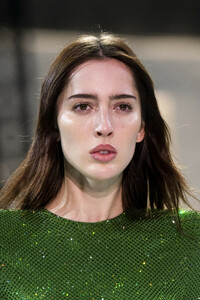 vauthier-hc-clp-rs19-1112.thumb.jpg.0d930f18d1b9dad0f8f14f783d352cc2.jpg