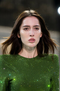 vauthier-hc-clp-rs19-1117.thumb.jpg.5c71a7f29153d28ca0c8210f5f33c36f.jpg