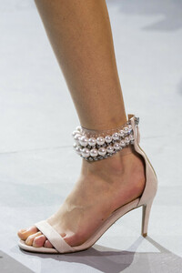 vauthier-hc-clp-rs19-1295.thumb.jpg.efc0e1c073648c4abada1bf98e4e8afc.jpg