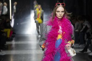versace-clp-m-rf19-1269.jpg