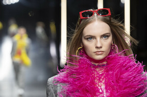 versace-clp-m-rf19-1284.jpg