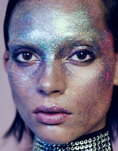 vogue_arabia_jason_kim_002122a3e0909e0648a79588cd98d2e55b4_thumb.thumb.jpg.be8aec4f69ea91032f7726c1ffa8907e.jpg