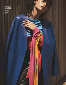 vogue_arabia_june_2017-d04-large.jpg