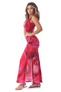 zenayda_aq743-fl_red_side.jpg