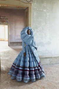 00004-MONCLER-PIERPAOLO-PICCIOLI-FALL-2019-READY-TO-WEAR.thumb.jpg.0eeedf3844977640139cbb93ac63c357.jpg