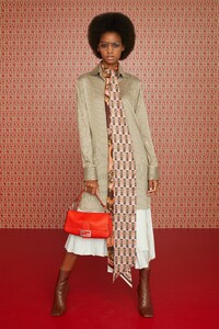 00005-fendi-milan-pre-fall-19.jpg