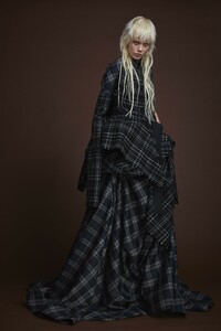 00007-vera-wang-fall-2019-ready-to-wear.thumb.jpg.f854803523b46ce5bdce41ff97498c5d.jpg