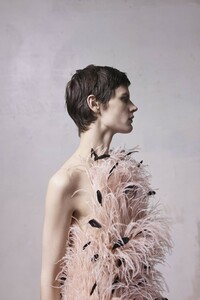 00009-Jason-Wu-collection-Fall-2019-ready-to-wear-credit-Laurence-Ellis.jpg