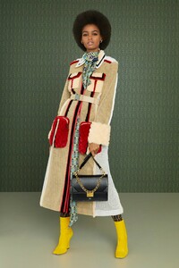 00012-fendi-milan-pre-fall-19.jpg