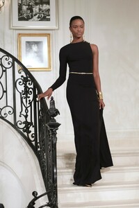00023-RALPH-LAUREN-NEW-YORK-SS-2019.thumb.jpg.327c89c63c9b4941c6ecb4c1860dbd92.jpg