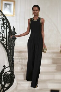 00024-RALPH-LAUREN-NEW-YORK-SS-2019.thumb.jpg.ac4e4fbd253985c778ddb138afc3e8c1.jpg