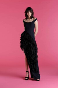 00024-emilio-de-la-morena-fall-2019-ready-to-wear.thumb.jpg.edfb94d3b5af55d665ade8a33581f84f.jpg