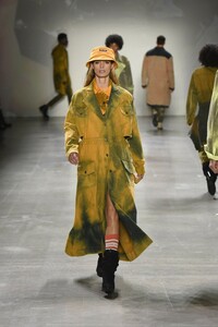 00043-john-john-fall-2019-ready-to-wear.thumb.jpg.7cab780d1066a5075bbb6e25d4d5d411.jpg