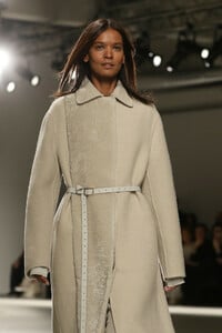 Liya+Kebede+Agnona+Runway+Milan+Fashion+Week+aqnr5E426Gux.jpg
