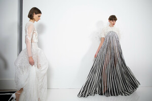 1030205650_givenchy-hc-bks-m-rs19-3436(1).thumb.jpg.96b0f725b610f06cd2828bc104cb79f7.jpg