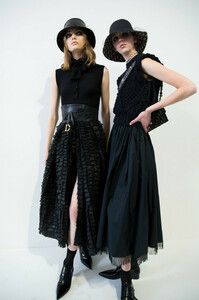 Christian+Dior+Fall+2019+Backstage+N9dwL1d4t5Bx.jpg