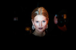 Toni+Garrn+Kindness+Strangers+Premiere+69th+jtqYbWtOdS2x.jpg