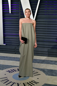 Dree+Hemingway+2019+Vanity+Fair+Oscar+Party+YK5Oh11ubjvx.jpg