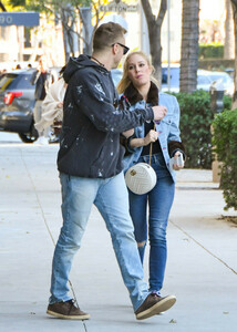 Heidi+Montag+Spencer+Pratt+share+kiss+ShWw4olS6AEx.jpg