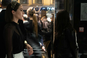 Olivia+Culpo+Double+Exposure+Prada+Hosts+Book+RSsfPu1DD3Bx.jpg