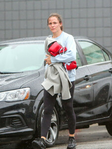 Jennifer+Garner+after+boxing+9MVoXhbOO6px.jpg