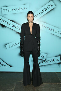 Tiffany+Co+Modern+Love+Photography+Exhibition+szigFL_21d6x.jpg