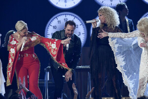Katy+Perry+61st+Annual+Grammy+Awards+Show+-rVTZT-mcjCx.jpg