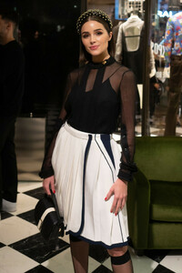 Olivia+Culpo+Double+Exposure+Prada+Hosts+Book+9-l8BBmdqJtx.jpg