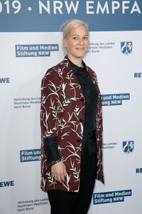          fra110219BZNimage2.jpg